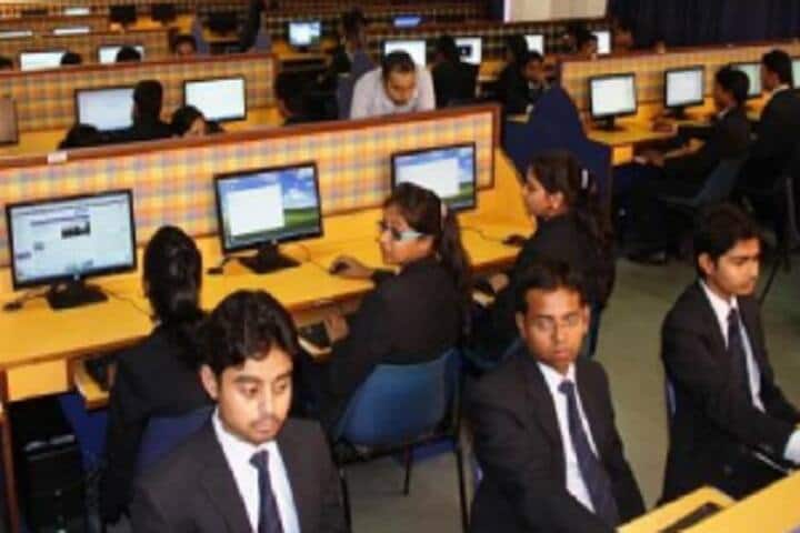 Jagran Institute of Management, Kanpur campus photo 4