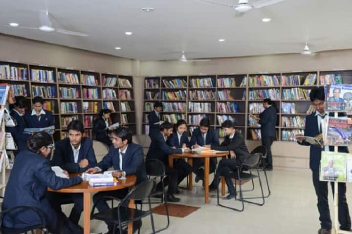 United Institute of Pharmacy, Allahabad campus photo 3