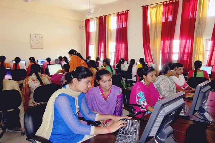 Guru Gobind Singh Khalsa College for Women, Jhar Sahib, Ludhiana campus photo 2