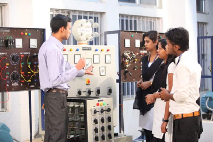 Indus College of Engineering, Bhubaneswar campus photo 5