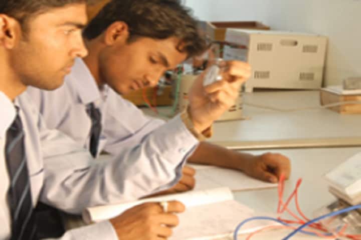 United Institute of Management, Allahabad campus photo 6