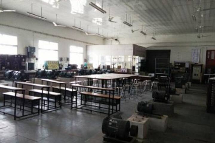 Government Polytechnic, Dahod campus photo 6