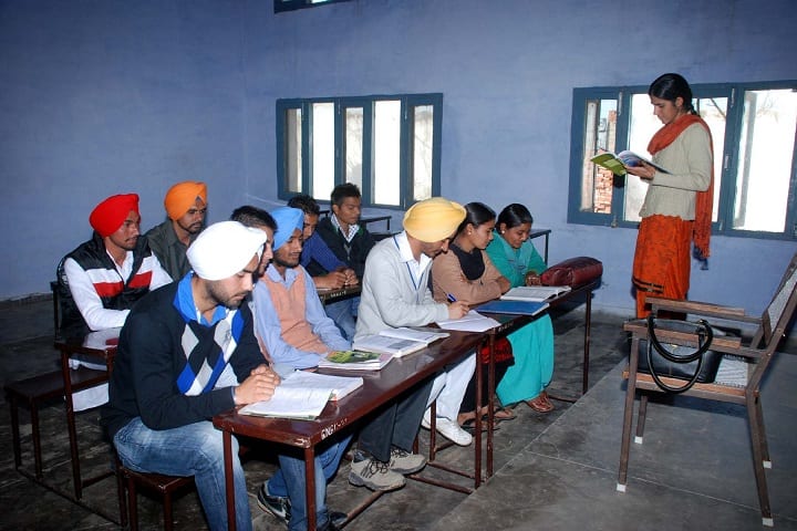 Guru Nanak Government College, Moga campus photo 3