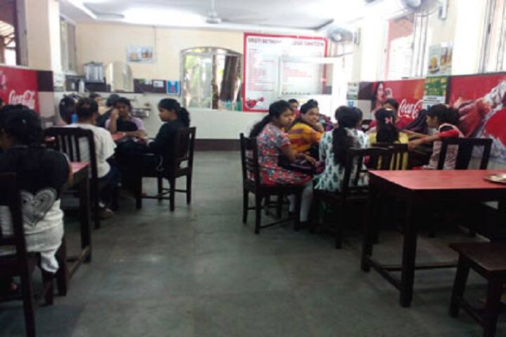 Bethune College, Kolkata campus photo 3