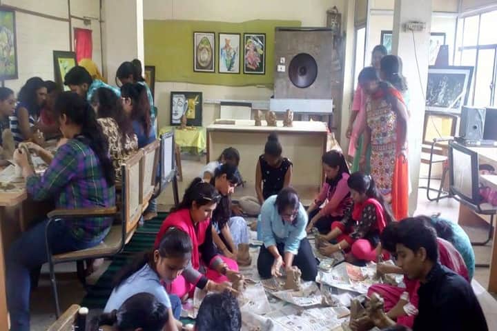 Aakriti Institute of Fine Arts, Jabalpur campus photo 2