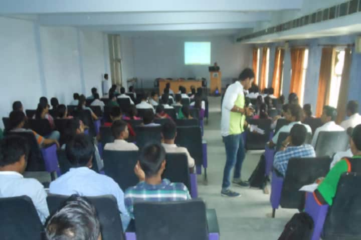Saroj Institute of Management and Technology, Lucknow campus photo 6
