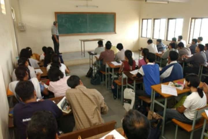 VIT Pune campus photo 2