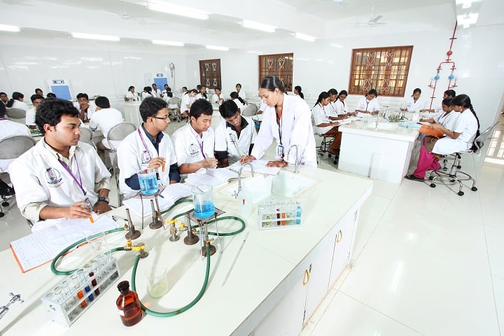 Sathyabama University Dental College and Hospital, Chennai campus photo 3