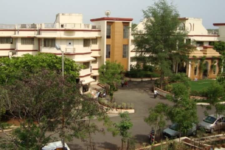 RBU Nagpur campus photo 4