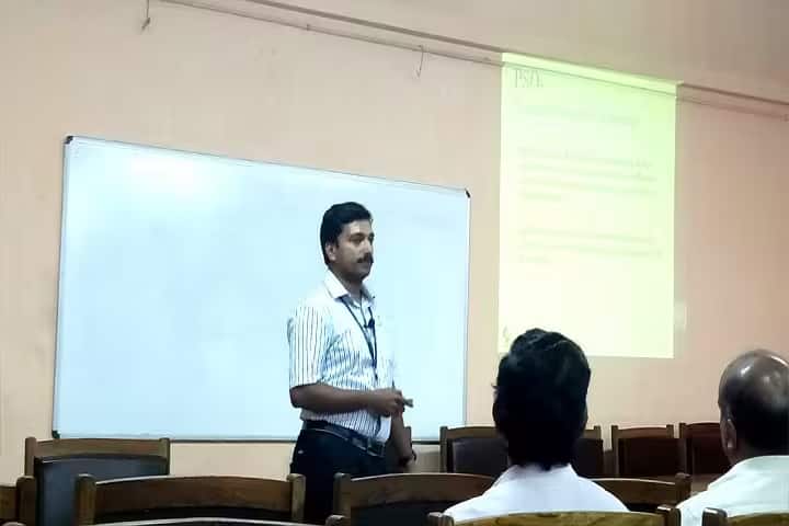 Maharaja's Technological Institute, Thrissur campus photo 2