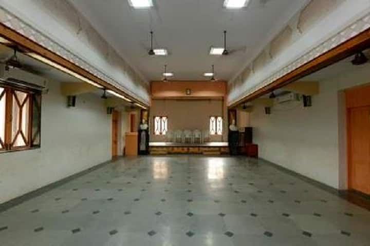 Gurukul College of Commerce, Mumbai campus photo 6
