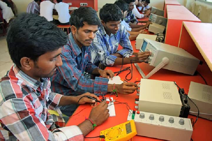 Chaitanya Institute of Technology and Science, Warangal campus photo 5