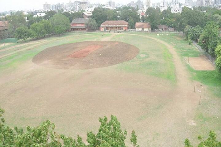Sir PT Sarvajanik College of Science, Surat campus photo 4