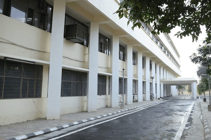 Government Dental College and Hospital, Patiala campus photo 2