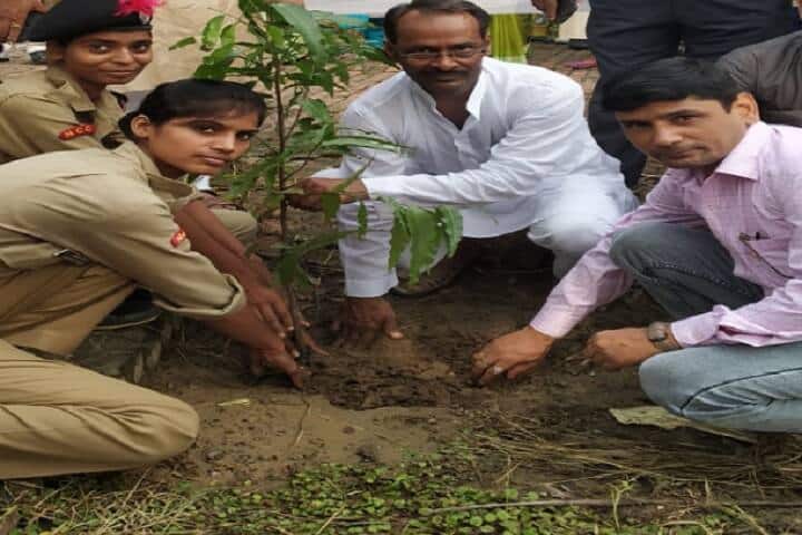 Jawaharlal Nehru Memorial Post Graduate College, Barabanki campus photo 4