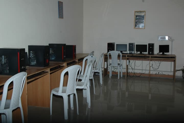 Sardar Patel Institute of Education, Jabalpur campus photo 3