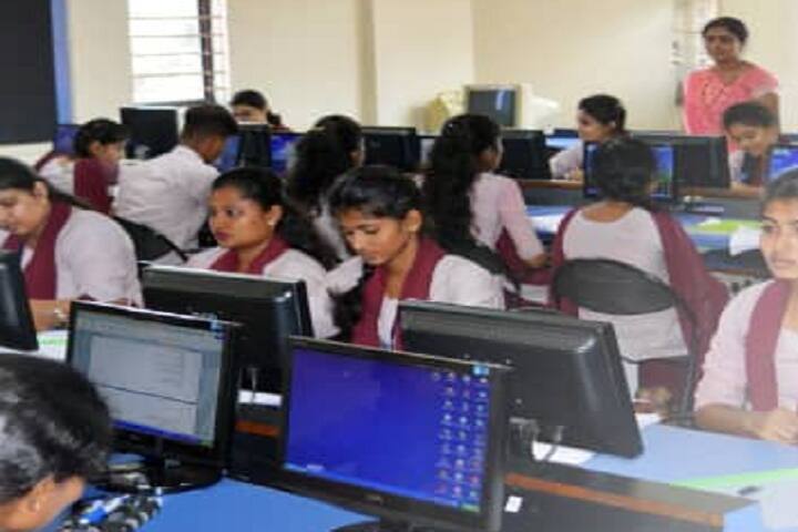 Canara College, Mangaluru campus photo 6