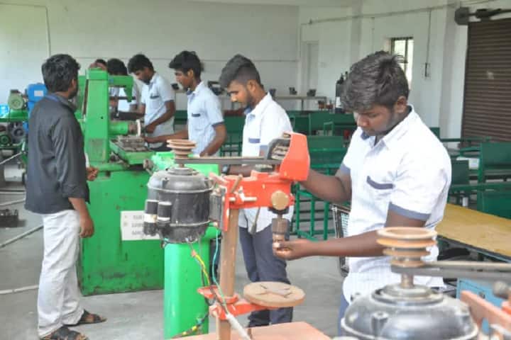 Vetri Polytechnic College, Tiruvannamalai campus photo 4