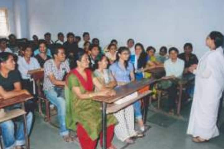 Smt Kamaladevi Gauridutt Mittal College of Arts and Commerce, Mumbai campus photo 3