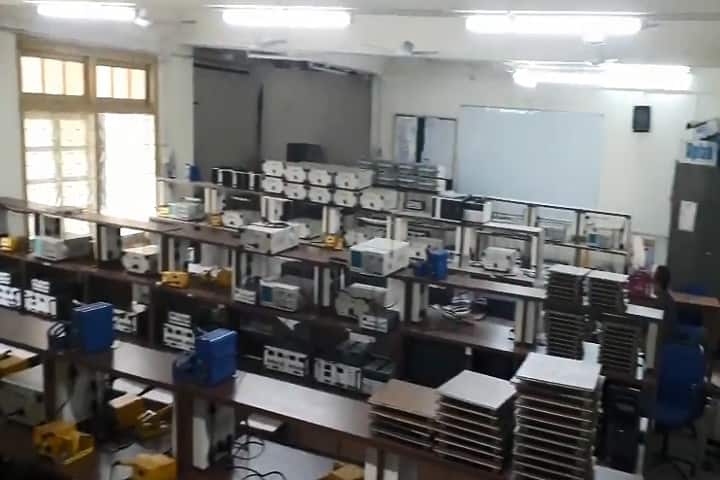 St Xavier's Technical Institute, Mumbai campus photo 6