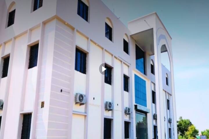 Muhammad Wahed Homoeopathic Medical College and Research Centre, Jalna campus photo 4