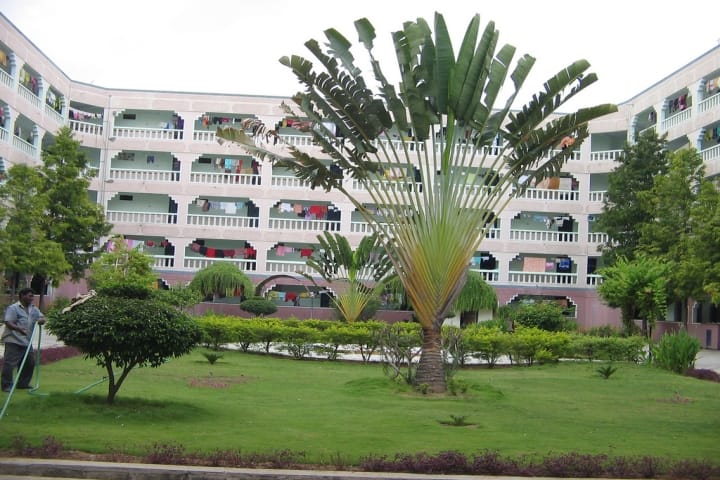 SRM College of Pharmacy, Kattankulathur campus photo 4