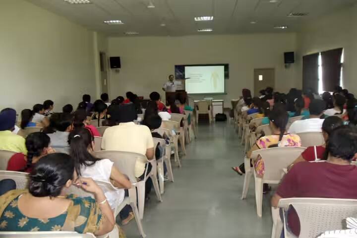 Sri Aurobindo College of Commerce and Management, Ludhiana campus photo 5