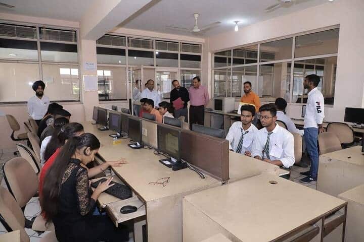 Doaba College, Jalandhar campus photo 2