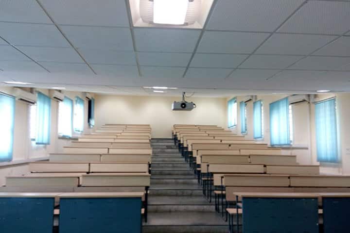 Shaheed Rajguru College of Applied Science for Women, Delhi campus photo 6