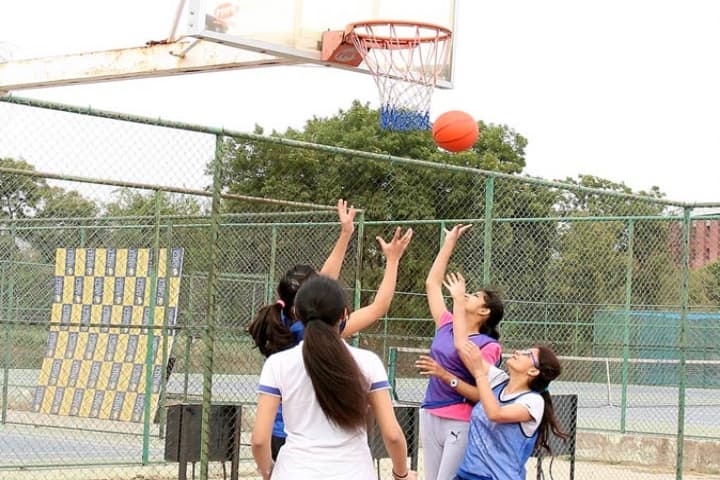 Amity University Gurgaon campus photo 4