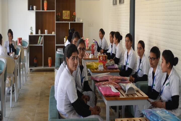 Himalayan School of Yoga Sciences, Dehradun campus photo 4