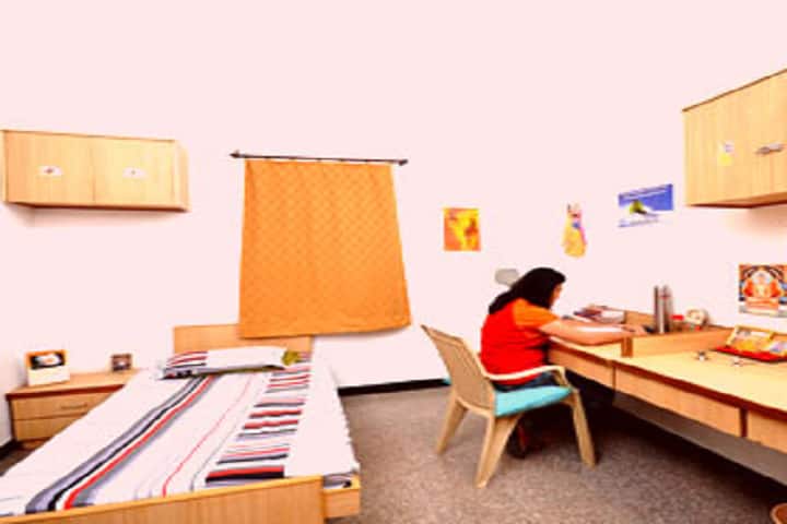 Seth Vishambhar Nath Institute of Pharmacy, Barabanki campus photo 4