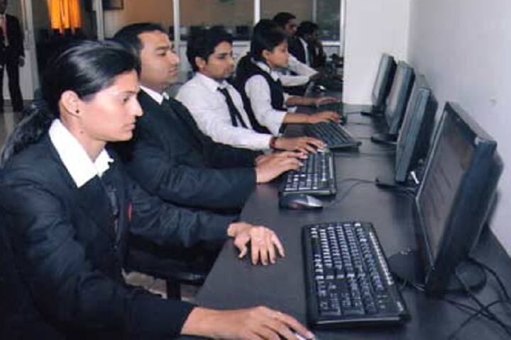 Seth Vishambhar Nath Institute of Pharmacy, Barabanki campus photo 5