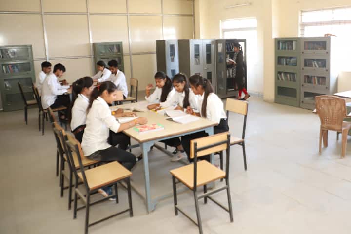 Shri Guru Sandipani Institute of Management, Ujjain campus photo 6