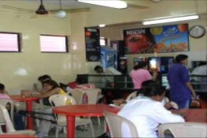 Sophia Smt Manorama Devi Somani College, Mumbai campus photo 5