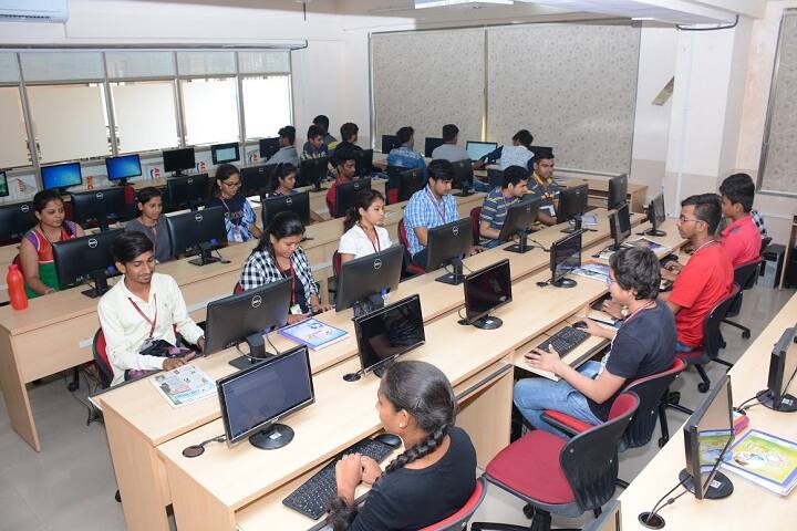 Nava Samaj Mandal Degree College, Mumbai campus photo 4