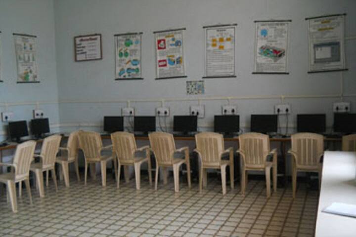 Modern College of Education, Karad campus photo 2
