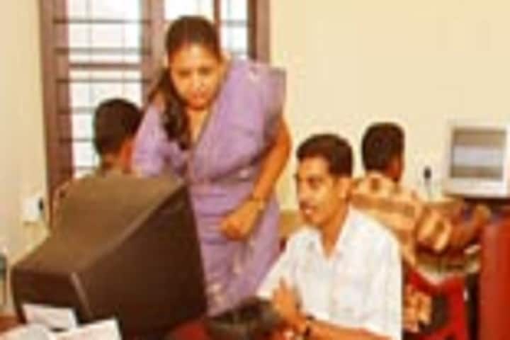 KMCT College of Teacher Education, Kozhikode campus photo 2