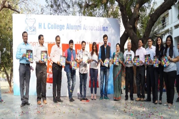 H L College of Commerce, Ahmedabad campus photo 5