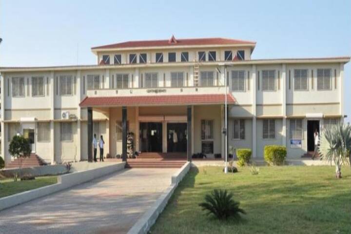 Erode Sengunthar Engineering College, Thudupathi campus photo 6