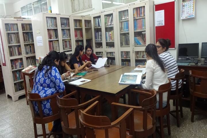 Gujarat Research Society's Hansraj Jivandas College of Education, Mumbai campus photo 5