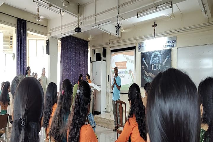 St Xavier's Institute of Education, Mumbai campus photo 2