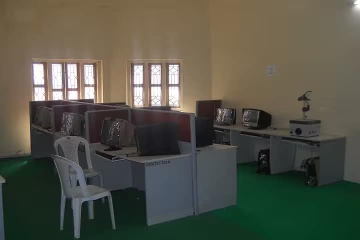 IQRA College of Education, Jalgao campus photo 3