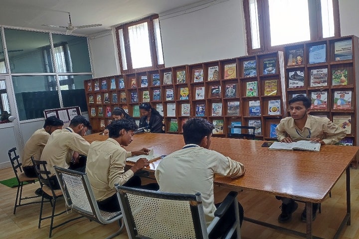 Faculty of Rural Development and Business Management, Mahatma Gandhi Chitrakoot Gramodaya Vishwavidyalaya, Chitrakoot campus photo 4