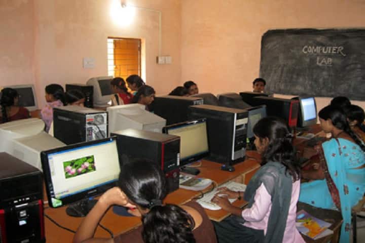 Indira Gandhi B Ed Mahavidyalaya, Baitul campus photo 3