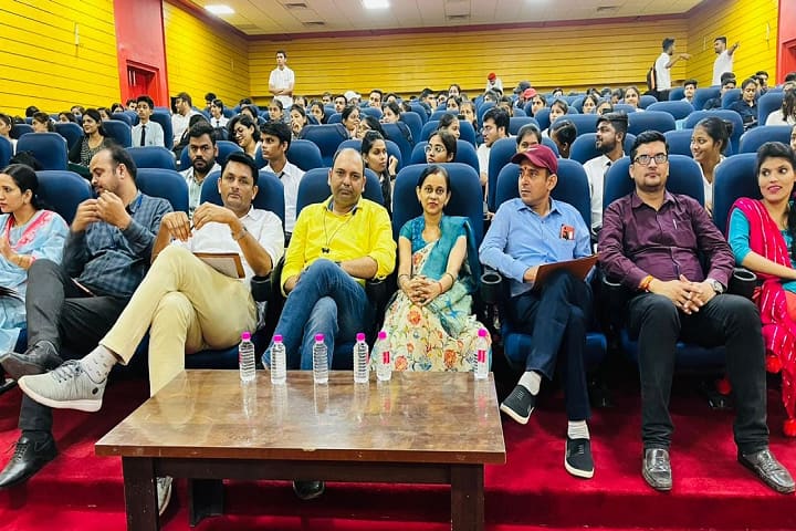 Vits College of Education, Satna campus photo 2