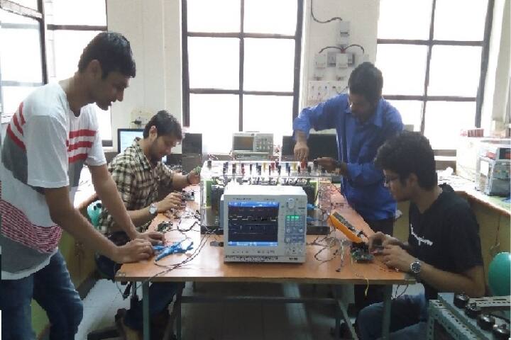 SPCE Mumbai campus photo 3