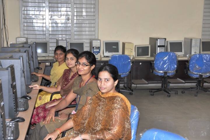 KVSR Siddhartha College of Pharmaceutical Sciences, Vijayawada campus photo 6