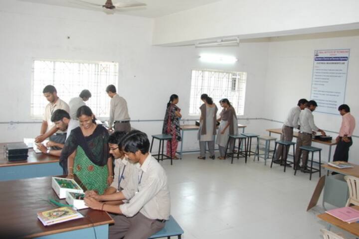 Ideal Institute of Technology, Kakinada campus photo 2