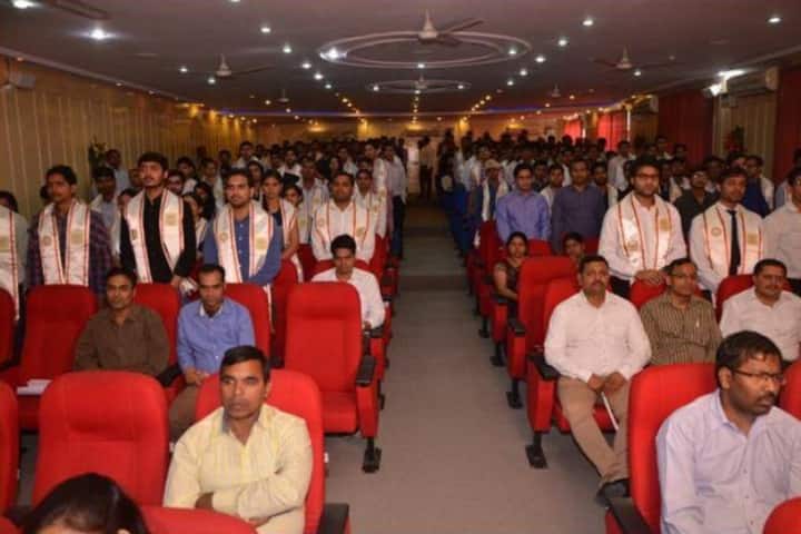Ideal Institute of Technology, Ghaziabad campus photo 2